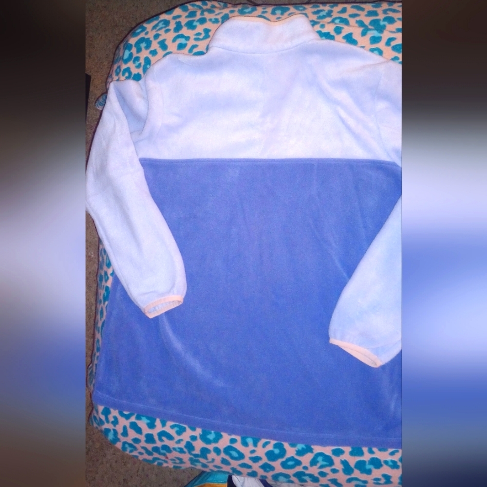Columbia Pullover - Picture 3 of 6